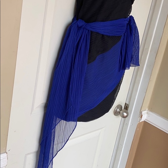 BCBGeneration one shoulder dress size 0 - Picture 2 of 8